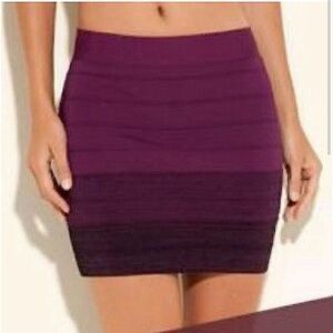 GUESS Bandage Contour Ombré Heathered purple Mini Skirt, Size Small